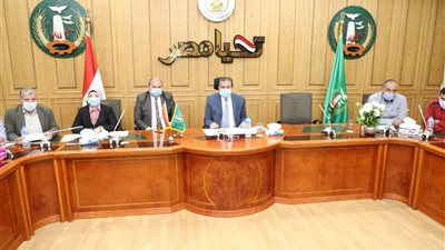 محافـظ المنوفية: سأتابع الرصف بزيارتى شارع شارع على الطبيعة
