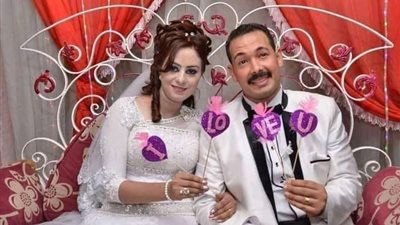 بالأسماء .. وفاة محام وزوجته وإصابة ١١ آخرين فى تصادم بين سيارتين بقنا