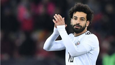 صلاح يهنىء المنتخب على فوزه الكبير امام توجو