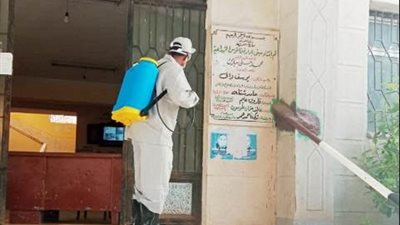 محافظ الشرقية يقرر تكثيف أعمال التطهير والتعقيم للوقاية من فيروس كورونا