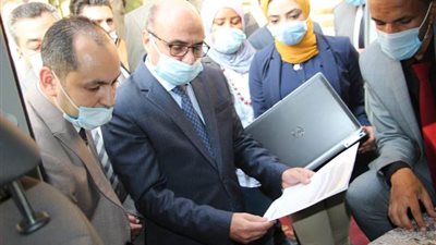 وزارة العدل تطلق أول سيارة توثيق متنقل