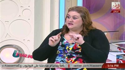 خبيرة طاقة تكشف كيفية الحفاظ على طاقتك الايجابية من الأشخاص.. فيديو