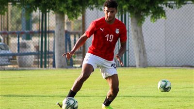 أسامة فيصل يخرج من معسكر منتخب الشباب وينضم للزمالك