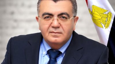 الخبير الدولي الدكتور حاتم صادق يحذر من تدويل الصراع في اثيوبيا
