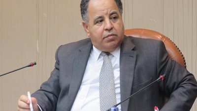 وزير المالية: اللائحة التنفيذية لقانون الجمارك لن تصدر إلا بعد طرحها للحوار
