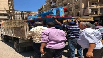 رفع 25 طن مخلفات من حدائق الشلالات ومحور المحمودية بالاسكندرية