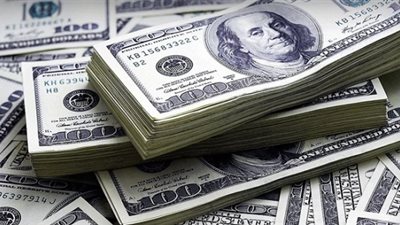 الدولار يهبط لأدنى مستوى فى أكثر من عامين