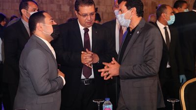 وزيرالشباب يشارك فى إحتفالية صندوق تحيا مصر للإعلان عن رقم قياسي جديد بموسوعة جينيس