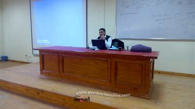 الآثار السلبیة لفیروس کورونا وکیفیة استخدام تکنولوجیا المعلومات في التغلب علیها ندوة بجامعة الفيوم