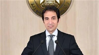 من باريس.. «بسام راضى»: زيارة الرئيس ستشهد التباحث في مختلف الملفات السياسية والاقتصادية والعسكرية