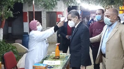 محافظ الغربية في جولة خامسه يتفقد اللجان بالمحلة الكبري وسمنود-صور