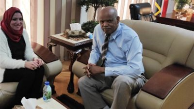 السفير السوداني بالقاهرة للجمهورية أون لاين: لا وجود لقانون يمنع مرور المحاصيل بين بلدينا