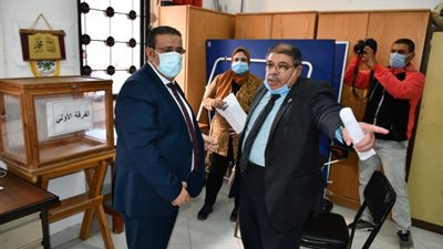 ٧١٣ طالب يترشحون لانتخابات إتحاد الطلاب بجامعة القناة.صور