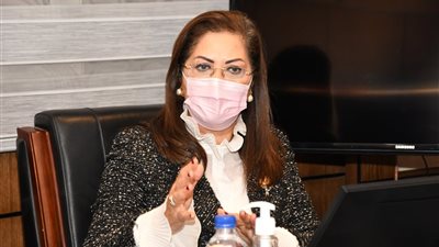 هالة السعيد: «شغلك في قريتك» تهدف لتعظيم قيمة المنتجات المحلية