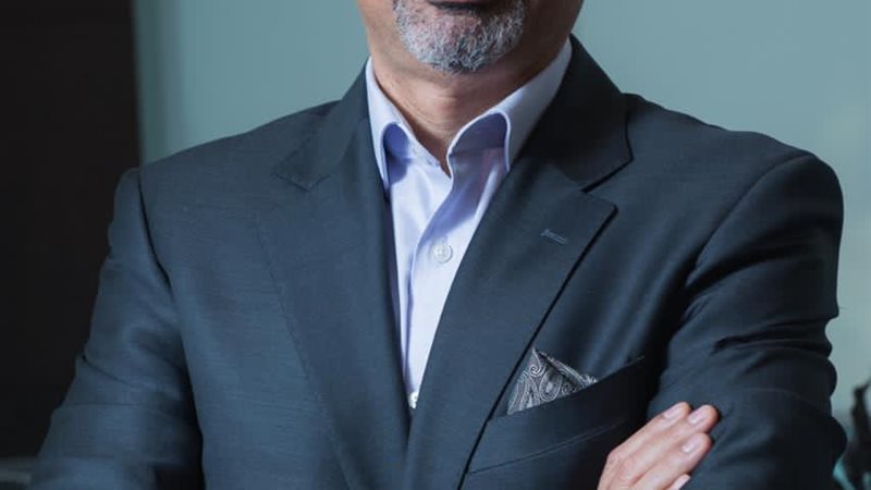 حاتم دويدار