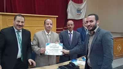 تكريم ١٠ متدربين على برنامج اوفيس ٣٦٥