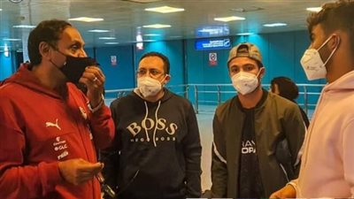 مسحة استثنائية لثنائى منتخب الشباب بعد الوصول الى تونس