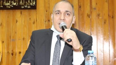 تعليم القاهرة يستدعى منسقى الصحة فى 32 ادارة تعليمية فى العاصمة.. بالصور