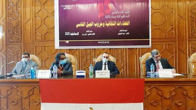 رئيس هيئة قصور الثقافة يشهد انطلاق مؤتمر أدباء القناة وسيناء في الإسماعيلية .صور