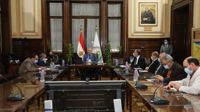 وزير الزراعة يتابع سير العمل بتحديث منظومة الري ويشدد على الاسراع في التنفيذ