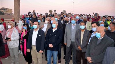 الشمس تتعامد على قدس الأقداس بمعبد الكرنك بالأقصر