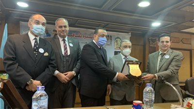 د ذكى : مصر تخوض معركة الوعى فى مواجهة حروب الجيل الرابع-صور