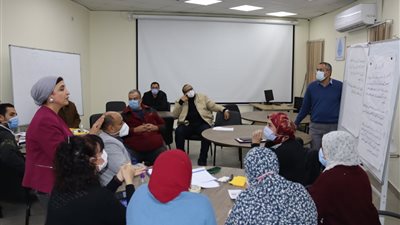 رئيس مياه اسيوط يشارك فى وضع الاستراتيجية لتجديد الرؤية والرسالة والقيم