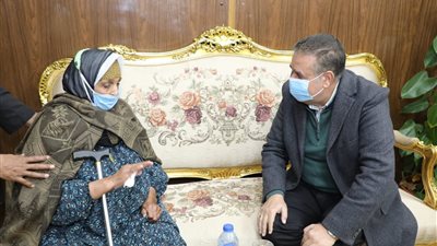 محافـظ المنوفية: صرف 40 ألف جنيه إعانات مالية الى 7 حالات من الأسر الأولى بالرعاية
