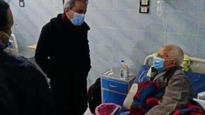 وكيل وزارة الصحه بقنا يفاجئ مستشفيات الصدر والحميات بقنا ليلا