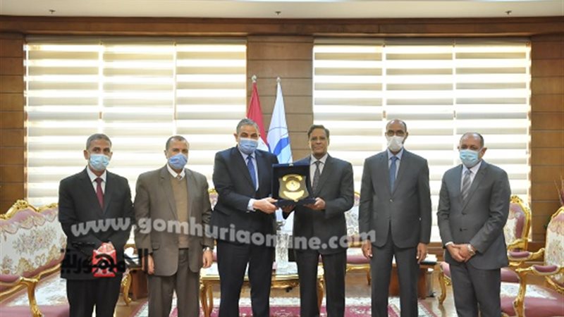 بوابة الجمهورية