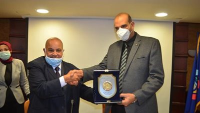 بروتوكول تعاون بين غرفتي البحيرة و كفرالشيخ التجاريتين