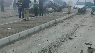 تصادم ٧ سيارات بطريق الاسماعيلية بسبب الشبورة