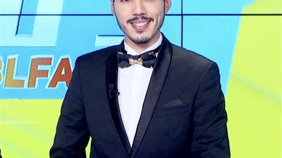 فهد الهاشمي يحتفل بعشرين مليون مشاهدة لبرنامجه حصاد الإسبوع