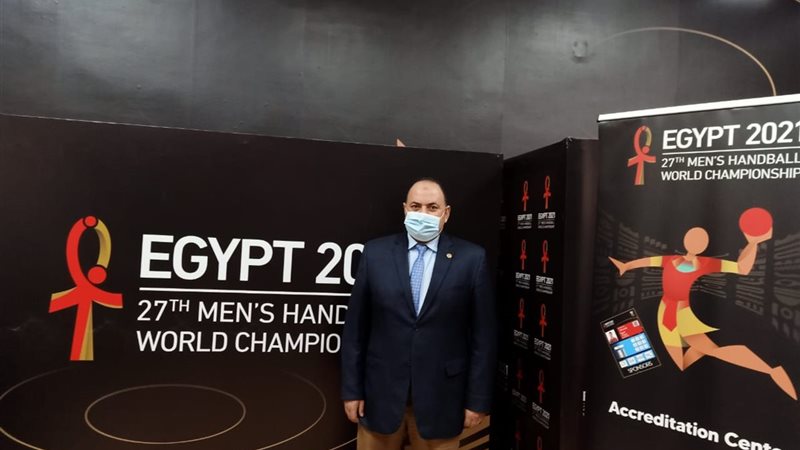 الدكتور أحمد الشيخ
