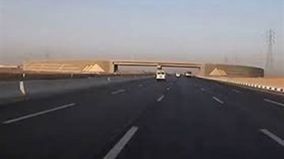 إغلاق طريق القاهرة - الإسماعيلية الصحراوى بسبب الشبورة الكثيفة