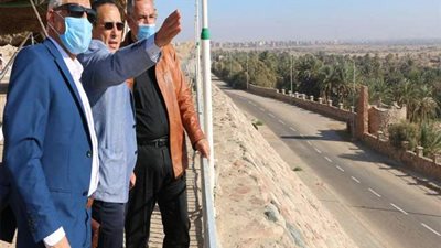 فوده: تطوير منطقة حمام موسى بطور سيناء وتحويلها الى منطقة استشفاء عالمية