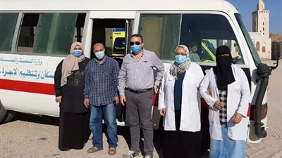 نائب محافظ جنوب سيناء تتفقد سير أعمال القافلة الطبية بوادى مندر..بالصور