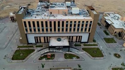 الإستعداد لإفتتاح مستشفى العاشر من رمضان الجامعى