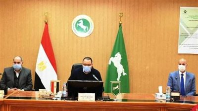 محافظ الشرقية يؤكد على دور المجتمع المدنى فى الارتقاء بمنظومة الصحة