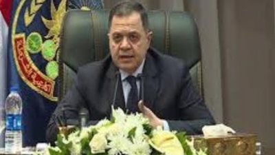 وزير الداخلية يعتمد حركة تنقلات وترقيات محدودة