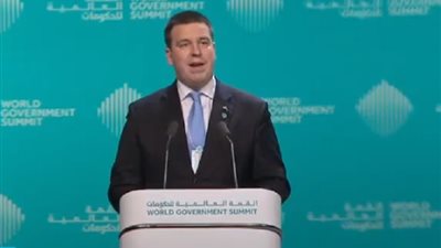 رئيس وزراء يستقيل من منصبة على ظل فضيحة فساد