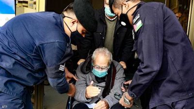 الأردن يطلق حملة التلقيح ضد فيروس كورونا