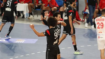 مصر تتأهل للدور التانى بعد الفوز على مقدونيا بمونديال العالم
