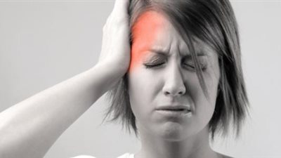 تعانى من الصداع ..اليك علاج مثالى من المنزل
