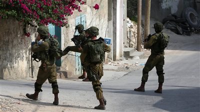 إسرائيل تعتقل فلسطينيا اقتحم قاعدة عسكرية في بئر السبع