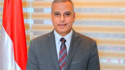 محافظ سوهاج يهنئ الرئيس السيسي بالذكرى الـ 69 لأعياد الشرطة