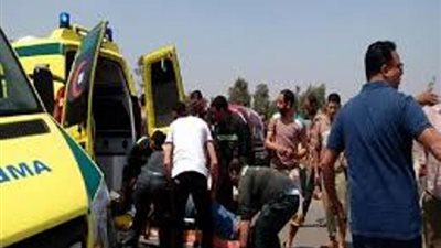 إصابة ٦ اشخاص فى تصادم سيارتين بالشرقية