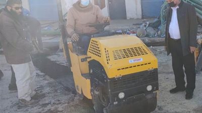 إحلال وتجديد شنايش صرف مياه الأمطار بشوارع مرسي مطروح.صور