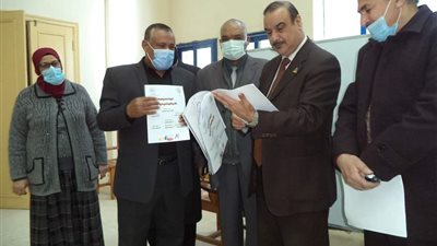 وكيل التعليم بمطروح يتابع برنامج التنمية المهنية لمعلمي الرياضيات