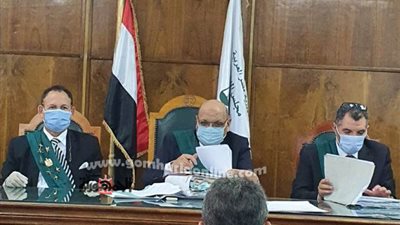 عقاب طبيبة تسببت فى تبرع مواطن بالدم مرتين بنفس اليوم